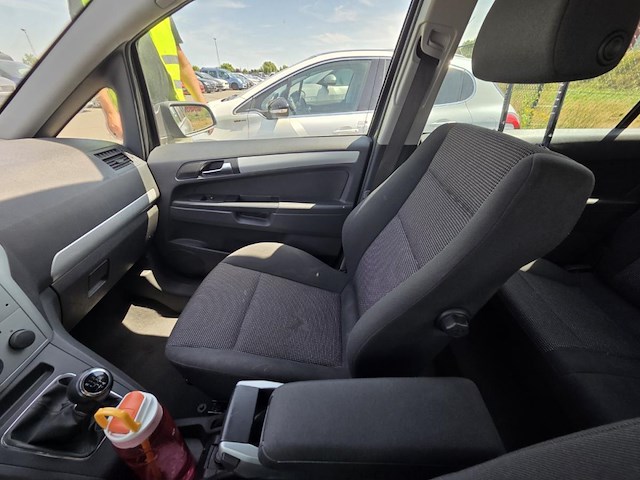 Opel zafira 1.8i xer essentia 140, 2009 - afbeelding 20 van  52