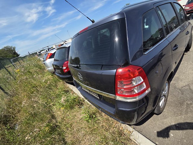 Opel zafira 1.8i xer essentia 140, 2009 - afbeelding 49 van  52