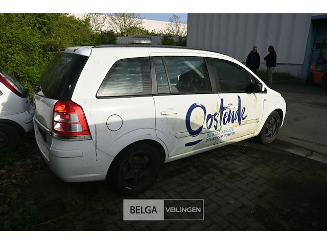 Opel zafira personenwagen - afbeelding 15 van  15