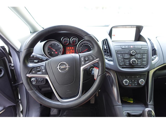 Opel zafira - afbeelding 22 van  24