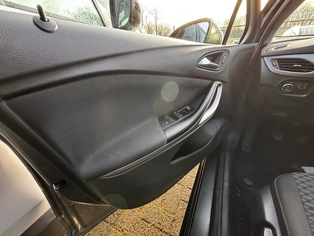 Opel/astra 1 s, 2020 - afbeelding 29 van  31