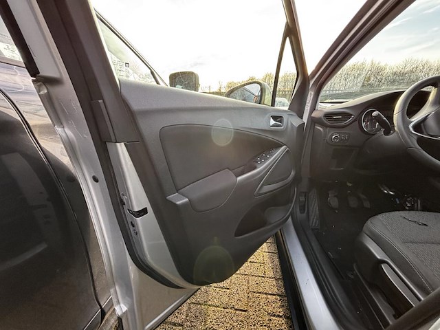 Opel.crossland (x 1 eu6.2), 2019 - afbeelding 27 van  29