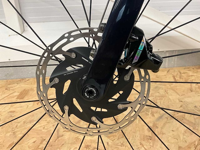 Open min.d. carbon racefiets - afbeelding 4 van  16