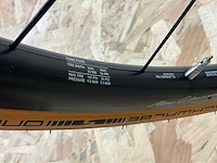 Open min.d. carbon racefiets - afbeelding 6 van  16