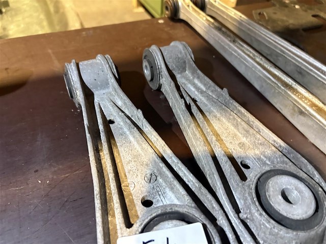 Ophanging porsche - afbeelding 4 van  4