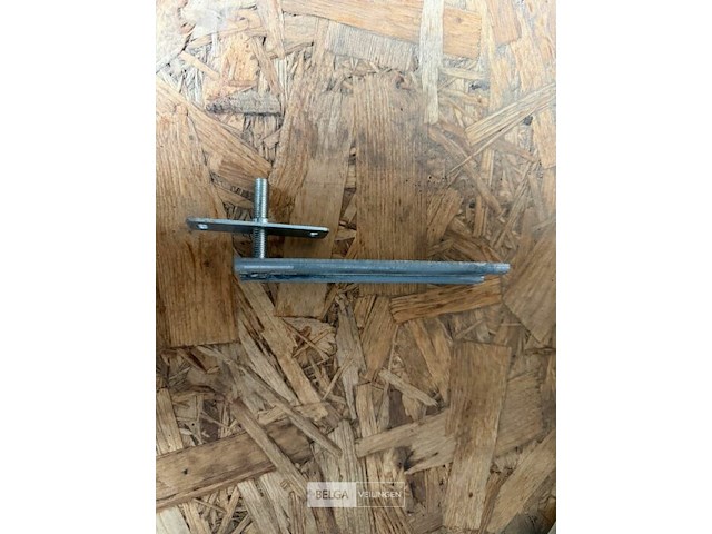 Ophangringen radiators - afbeelding 1 van  3