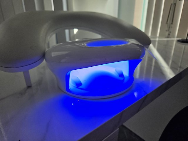 Opi uv-lamp + handsteun - afbeelding 2 van  5