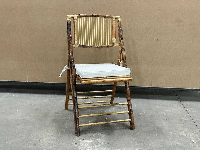 Opklapbare bamboo terrasstoel (6x) - afbeelding 1 van  3