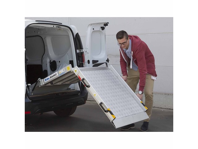 Opklapbare laadbrug voor installatie in voertuigen - 600kg - afbeelding 3 van  3