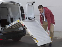 Opklapbare laadbrug voor installatie in voertuigen - 600kg - afbeelding 3 van  3