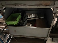 Opklapbare metalen stapelbak (4x) - afbeelding 3 van  5