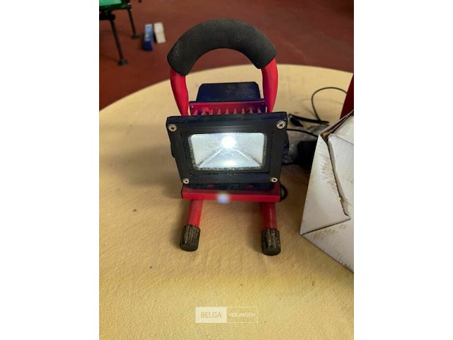 Oplaadbare led werklamp - afbeelding 2 van  2