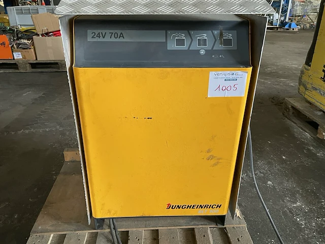 Oplaadstation jungheinrich - afbeelding 1 van  8