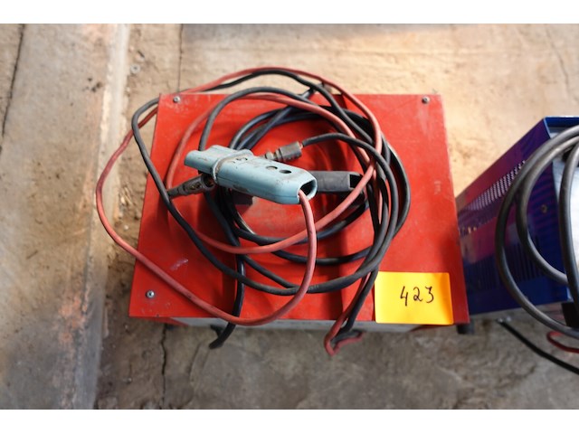 Oplader 24v voor stapelaar of clark - afbeelding 2 van  4