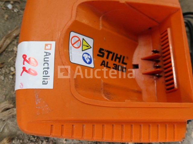 Oplader + accu stihl al 300 - afbeelding 5 van  5