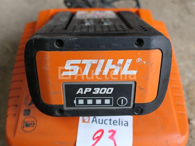 Oplader + accu stihl al 500 - afbeelding 4 van  5