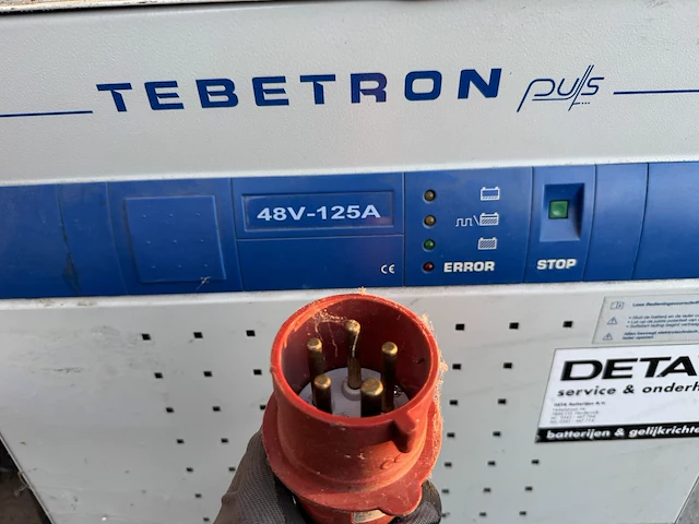 Oplader heftruck - afbeelding 2 van  2