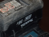 Oplader makita vv 2 batterijen - afbeelding 3 van  3