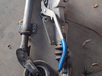 Oplooprem knott kf20 en neuswiel