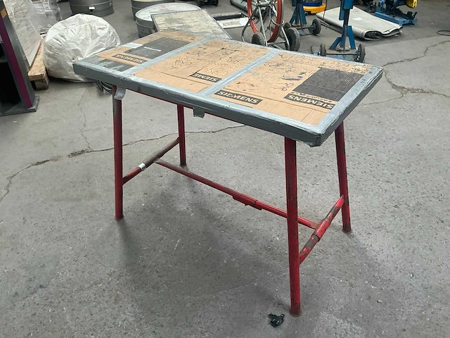 Opplooibare werktafel (3x) - afbeelding 2 van  4