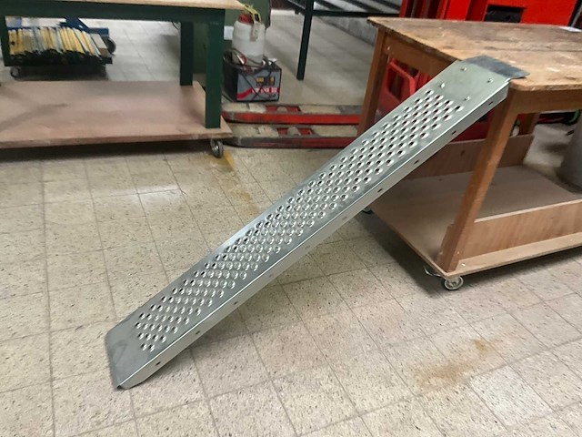 Oprijplaat - afbeelding 2 van  3