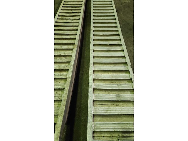 Oprijtplaat 3,4m (2x) - afbeelding 2 van  5