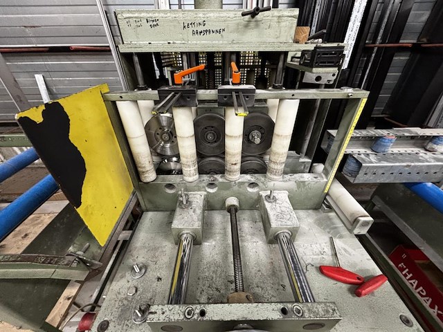 Oprollijn machine isomat 3 - afbeelding 5 van  7