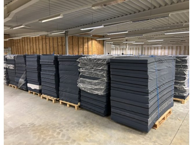 Opruiming bedden en matrassen (nieuw)