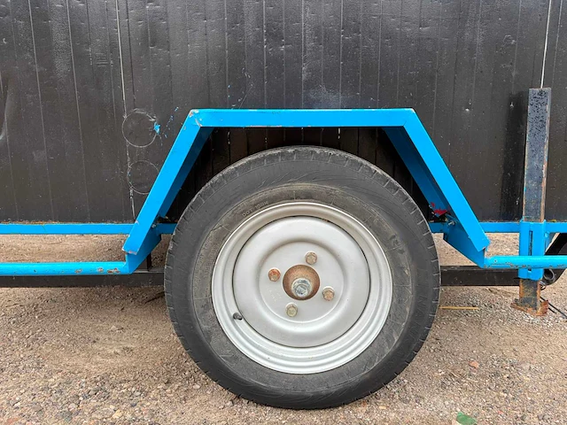 Opslag van bouwtrailers - afbeelding 9 van  13