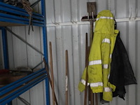 Opslagcontainer 10 feet + inhoud - afbeelding 9 van  9