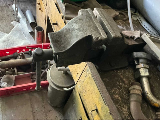 Opslagcontainer met inhoud - afbeelding 5 van  23