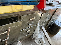 Opslagcontainer met inhoud - afbeelding 15 van  28