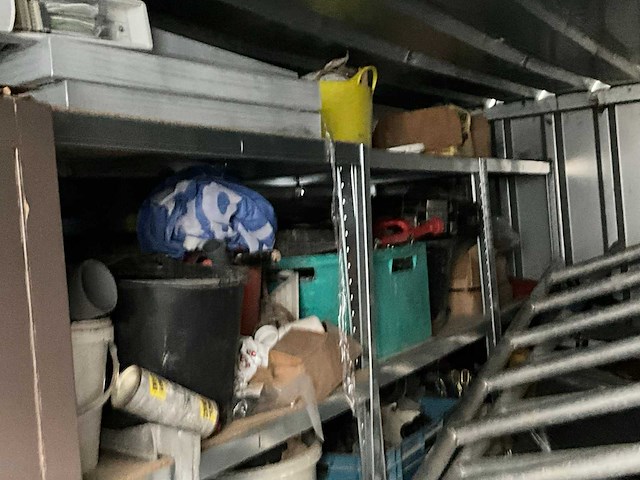 Opslagcontainer met inhoud - afbeelding 7 van  15