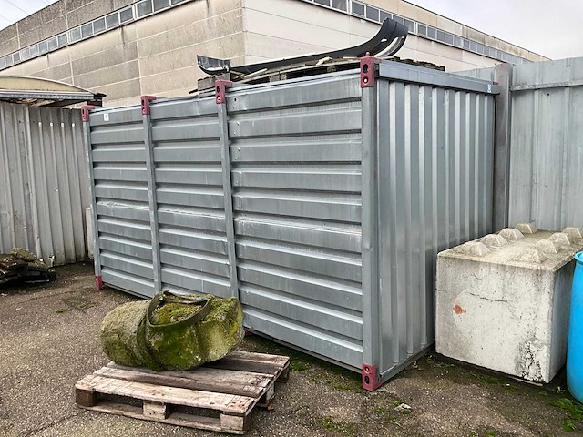 Opslagcontainer met inhoud - afbeelding 1 van  15