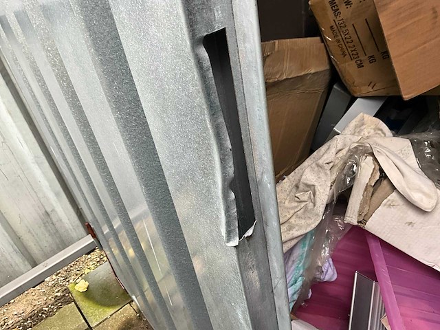 Opslagcontainer met inhoud - afbeelding 14 van  15