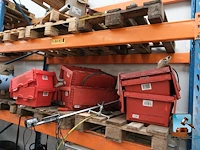 Opslagrek met inhoud - afbeelding 10 van  17