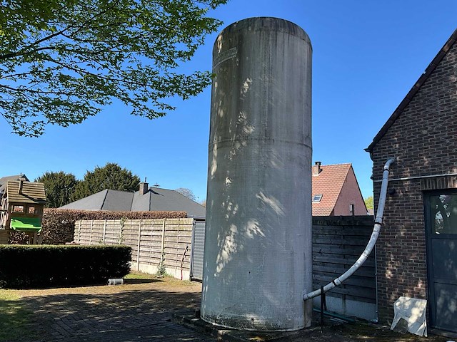 Opslagtank (silo) polyester + weegtoestel - functioneel - afbeelding 6 van  13