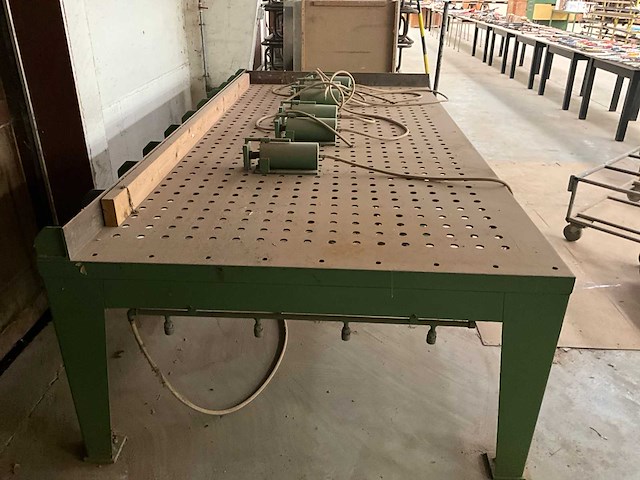 Opspantafel met pneumatische klemming - afbeelding 4 van  5