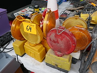Opstakellampen + verkeerskegel - afbeelding 1 van  3
