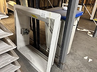 Opstand met scharnieren 76x76 - afbeelding 1 van  2