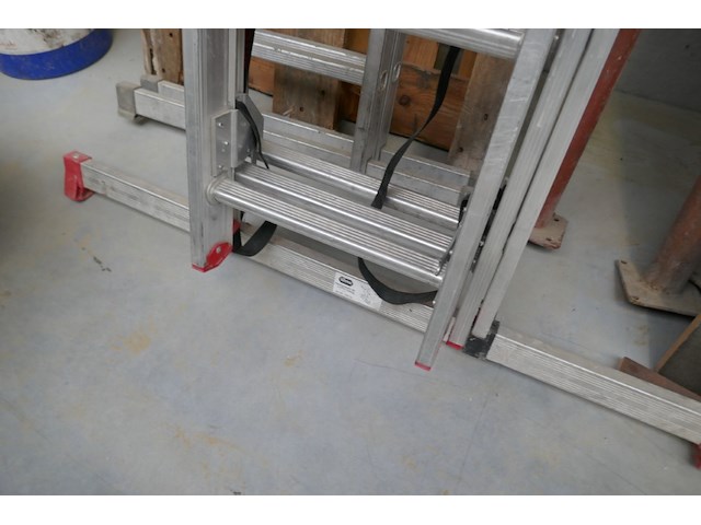 Opsteekladder altrex - afbeelding 3 van  6