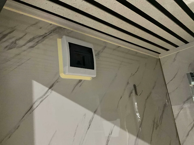 Optimus - mobiele badkamer - afbeelding 13 van  30