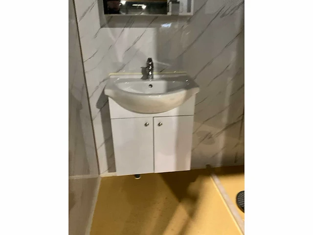 Optimus - mobiele badkamer - afbeelding 8 van  30