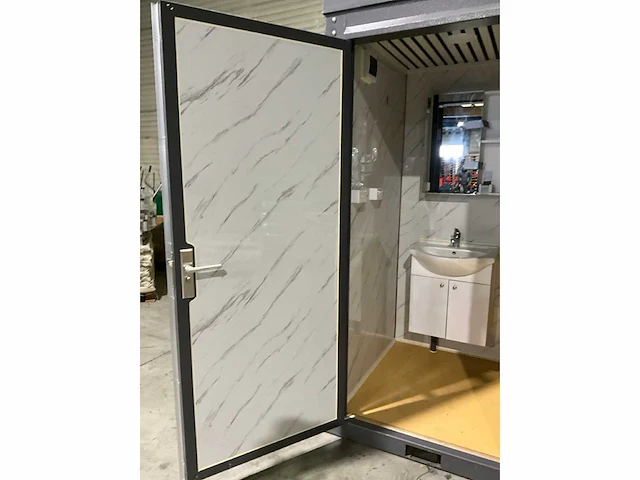 Optimus - mobiele badkamer - afbeelding 22 van  30