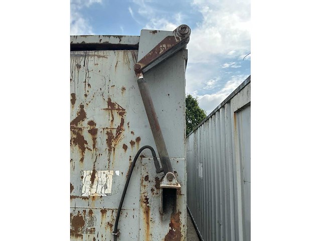 Optrek container met hand hydraulische klep - afbeelding 8 van  10