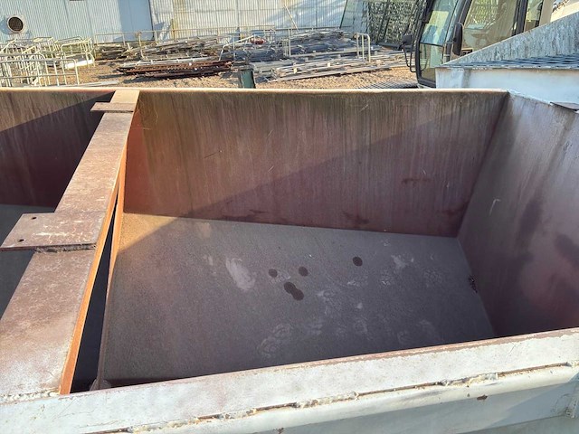 Opvoerveizel met bunker - afbeelding 11 van  13