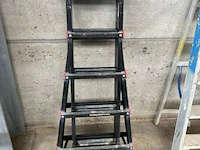 Opvouwbare ladder little giant m22, maximale belasting 150 kg.