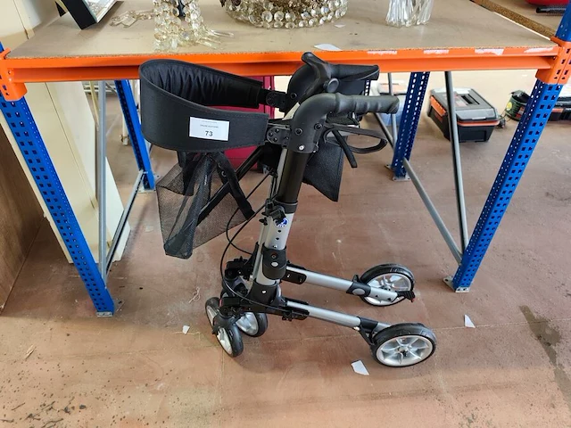 Opvouwbare rollator vermeiren - afbeelding 1 van  3