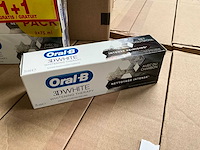 Oral-b 3d white therapy met houtskool 2-pack (390x) - afbeelding 4 van  6