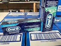 Oral-b 3d white zachte munt (120x) - afbeelding 3 van  5